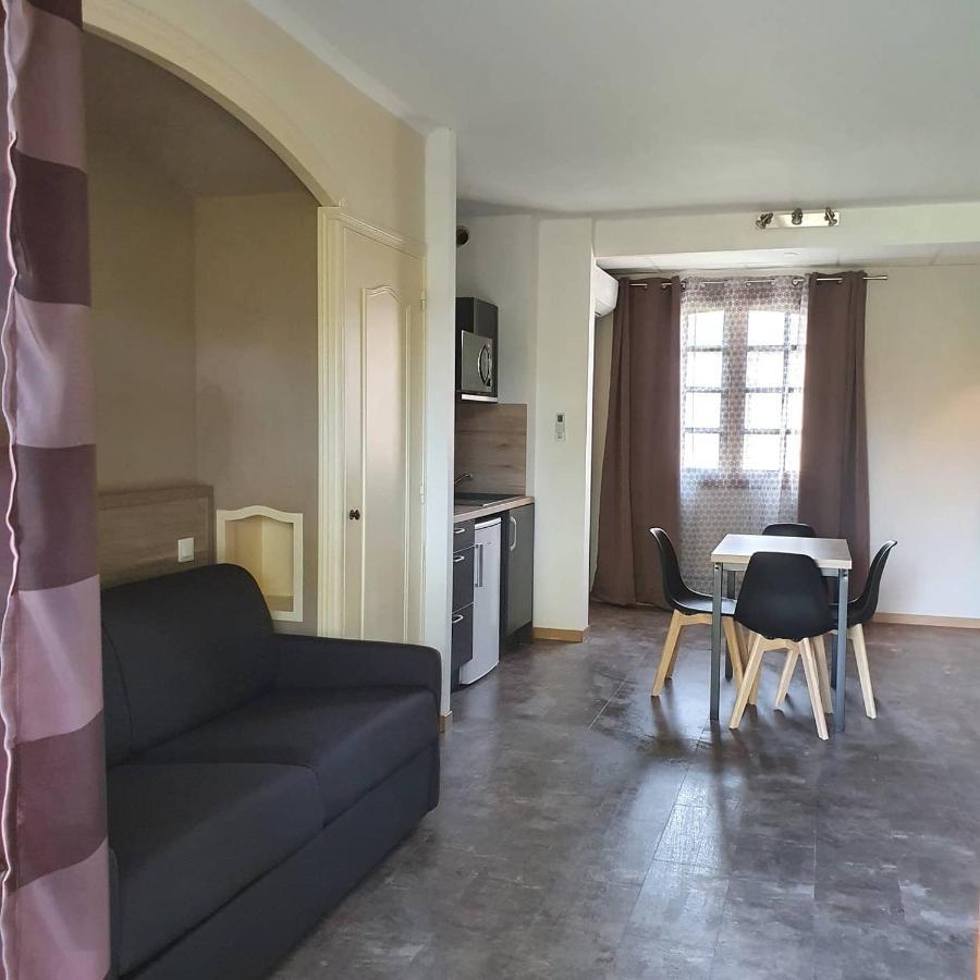 De La Tour -appartements- 3* Valros